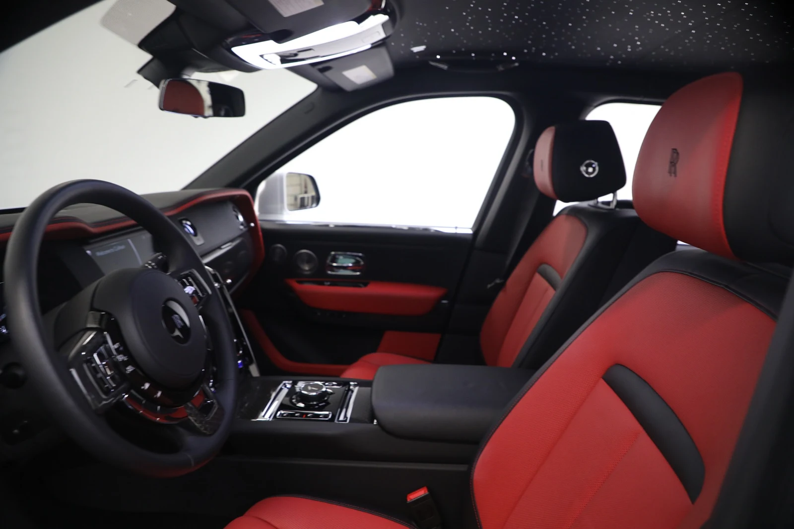 2020 Rolls-Royce Cullinan Black Badge, 17/20