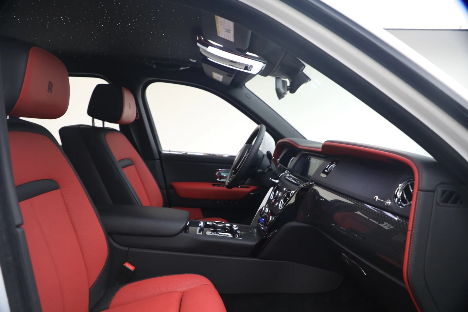 2020 Rolls-Royce Cullinan Black Badge, 19/20