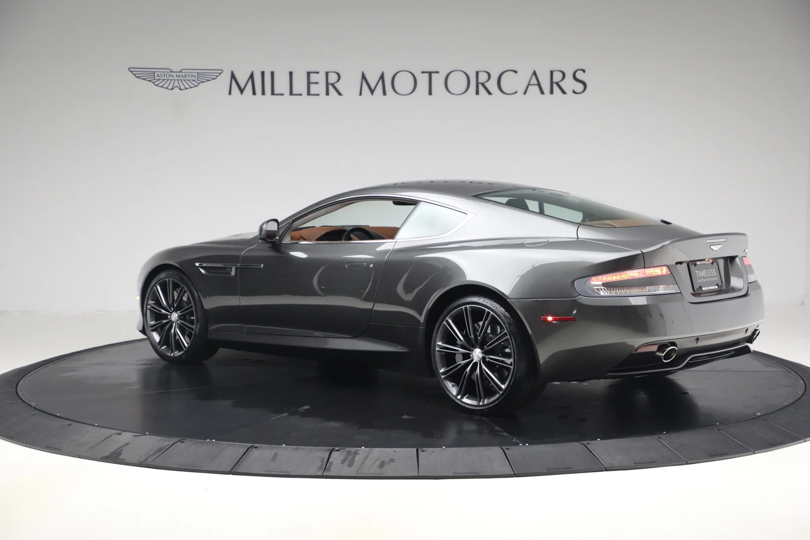 2014 Aston Martin DB9, 4/20