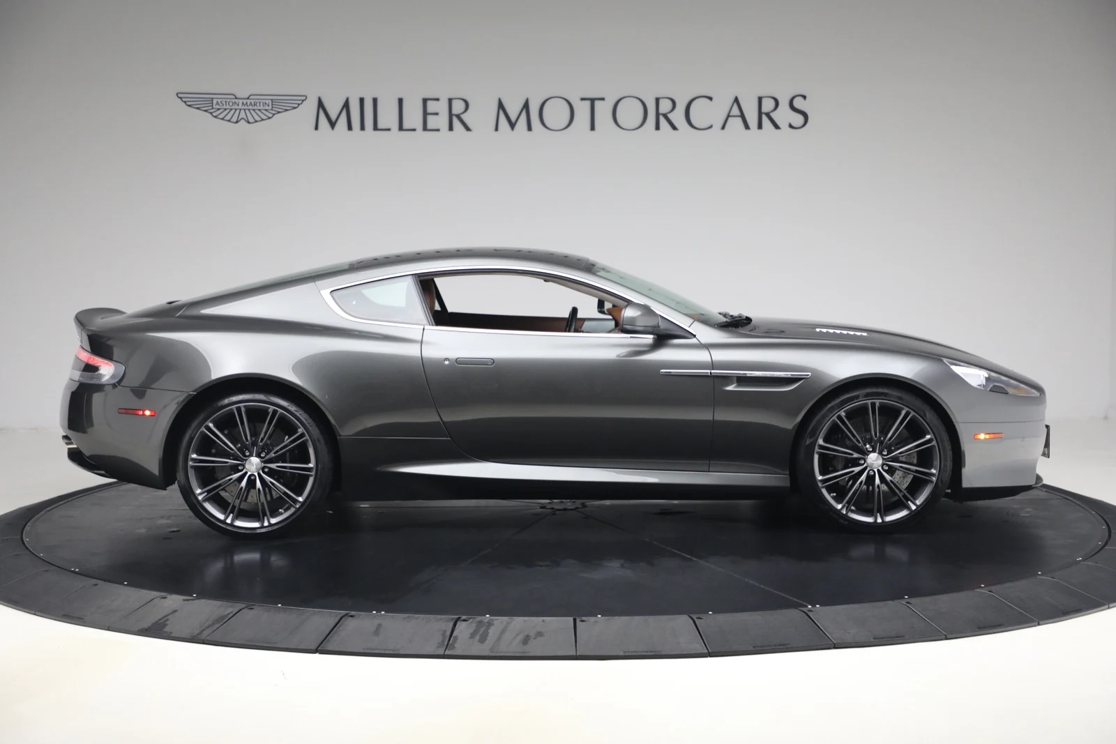 2014 Aston Martin DB9, 9/20