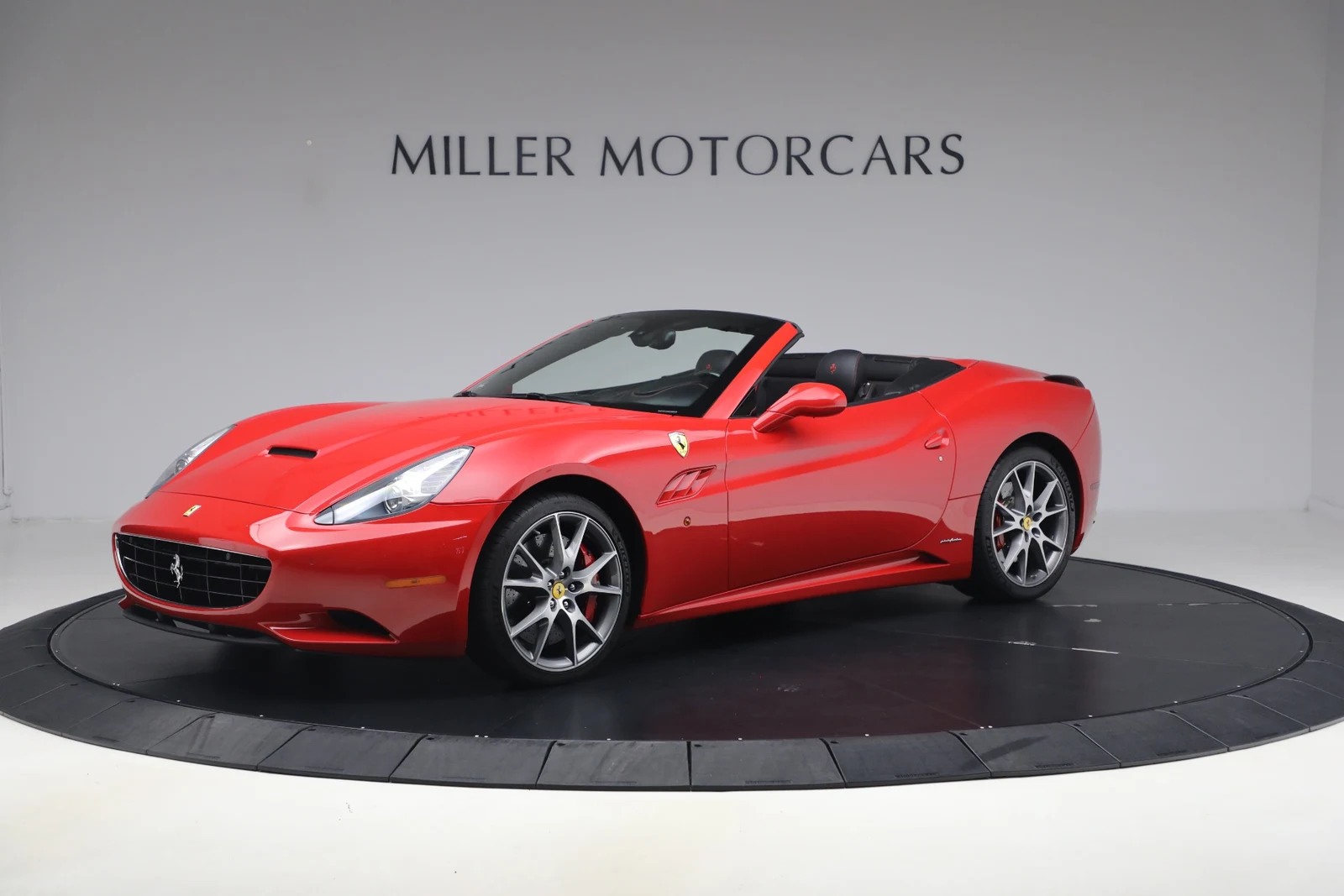 2014 Ferrari California 30, 2/19
