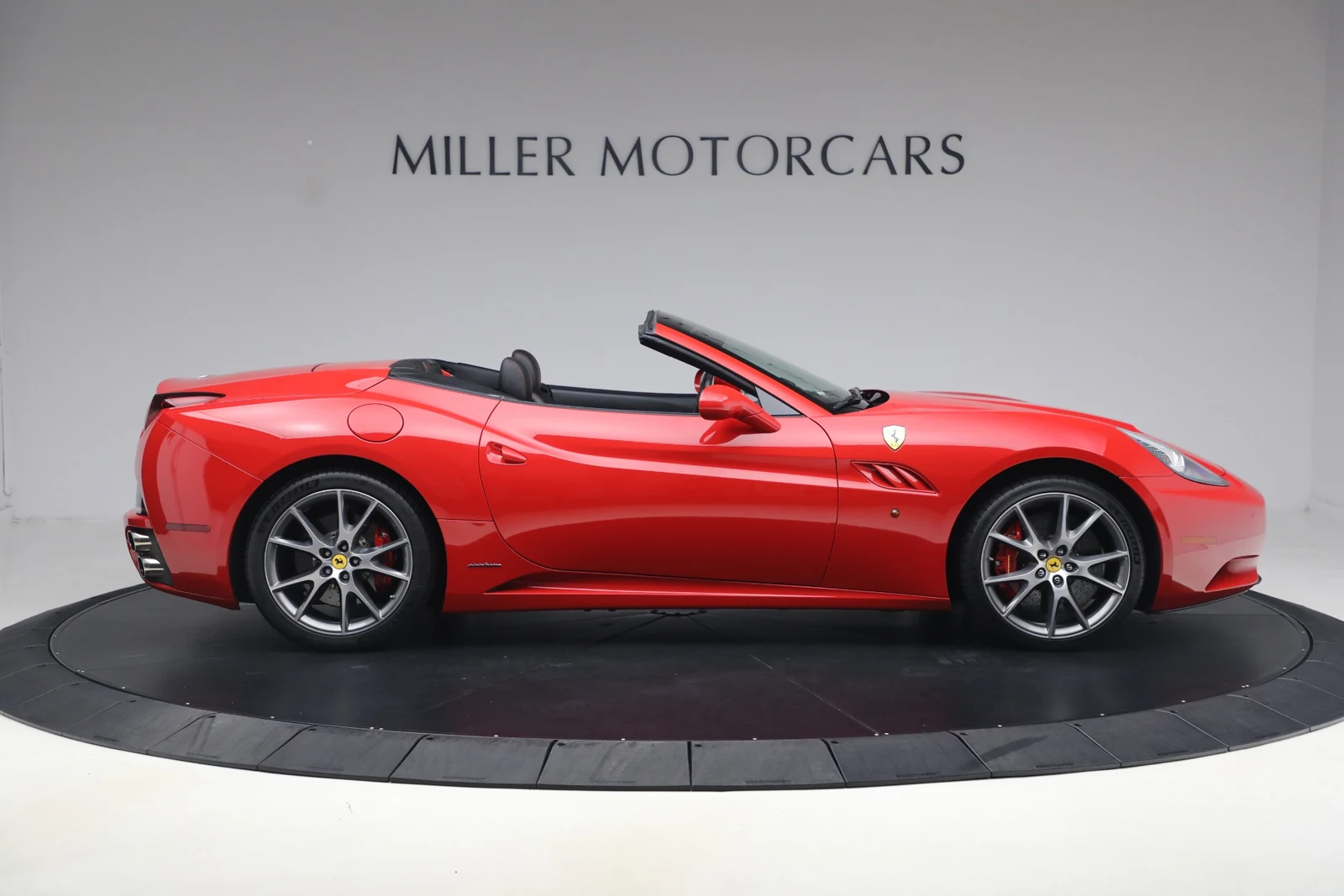 2014 Ferrari California 30, 9/19
