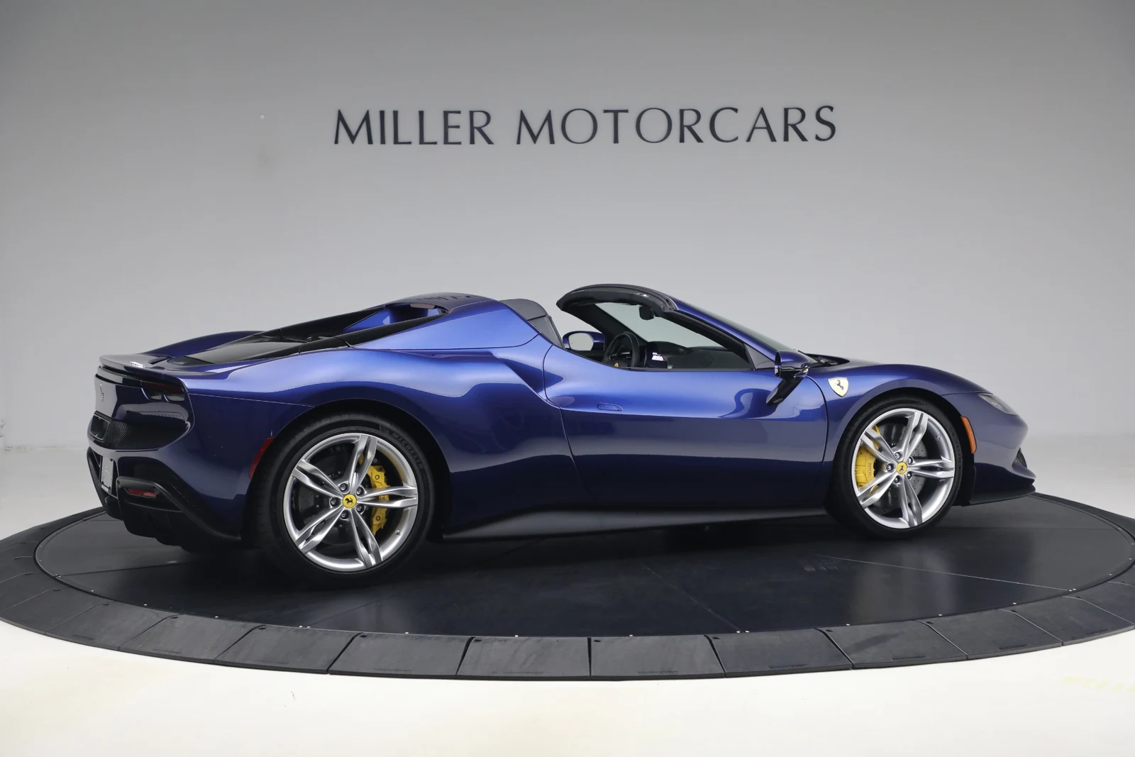 2024 Ferrari 296 GTS, 8/30