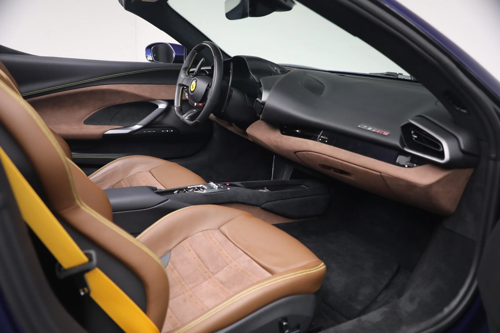 2024 Ferrari 296 GTS, 18/30