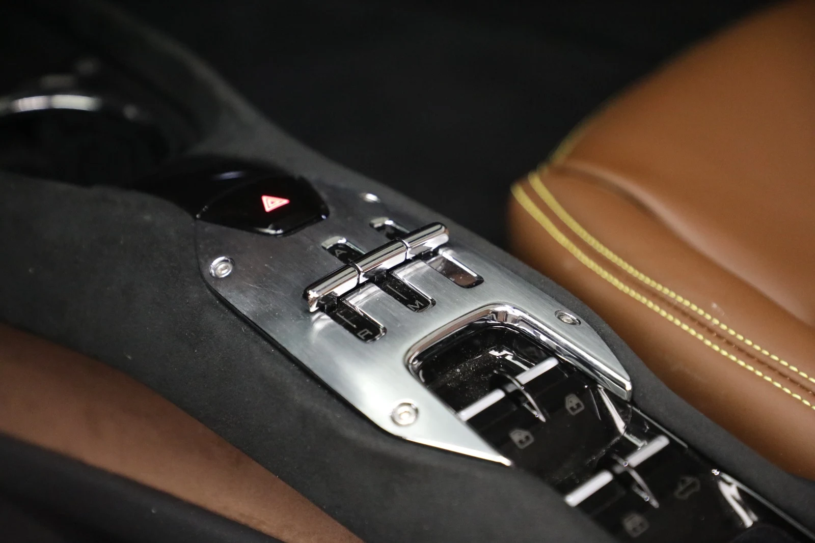 2024 Ferrari 296 GTS, 20/30