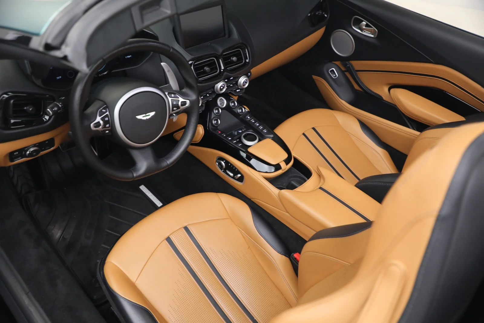 2023 Aston Martin Vantage V8 Roadster, 22/30