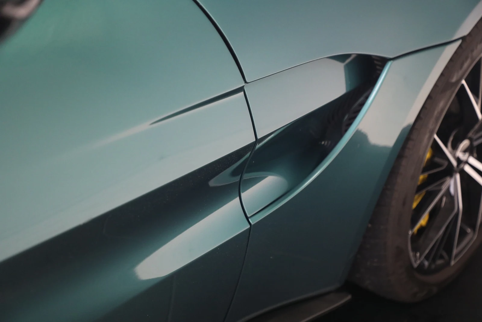2023 Aston Martin Vantage V8 Roadster, 30/30