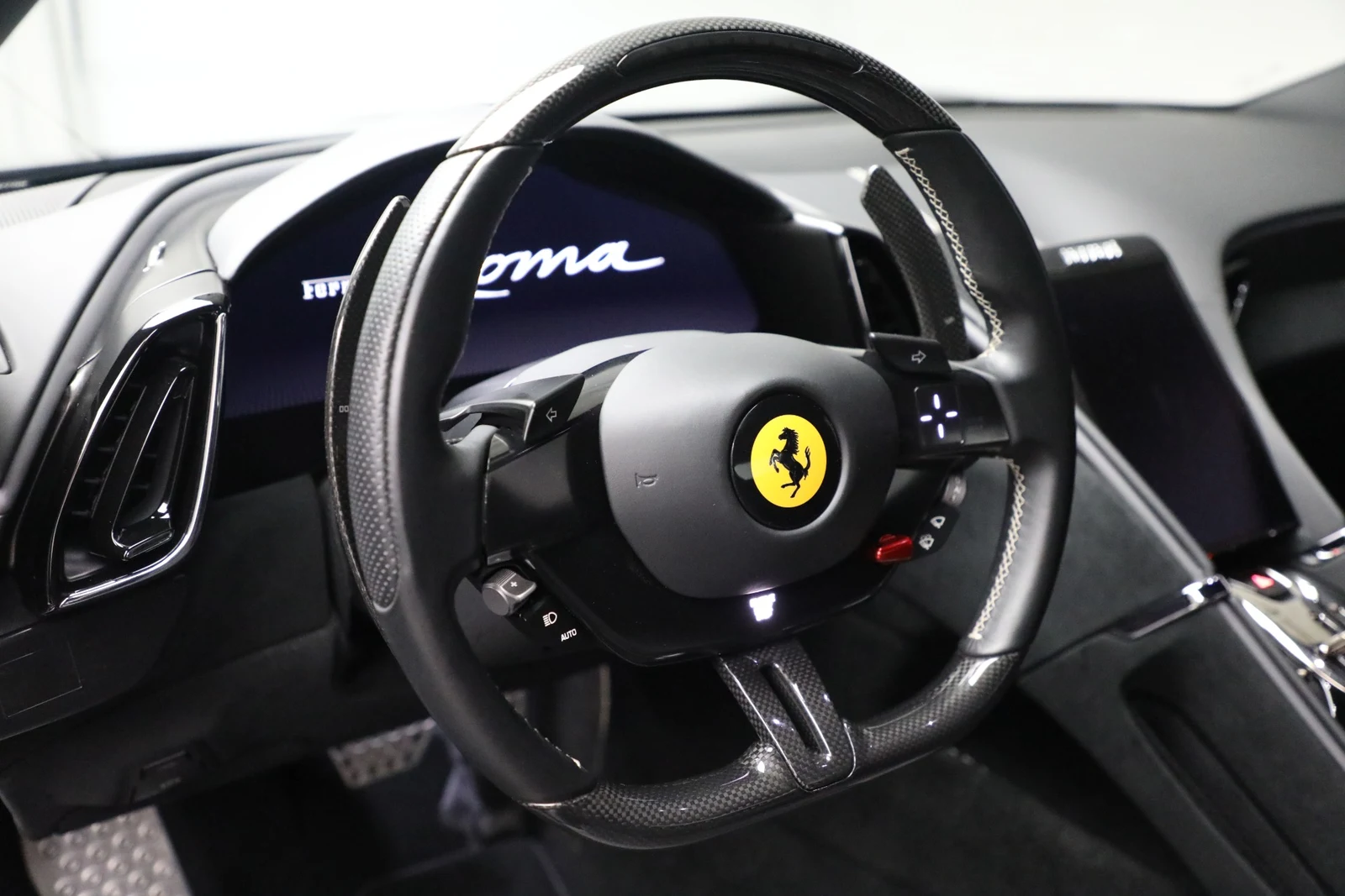 2021 Ferrari Roma, 21/26