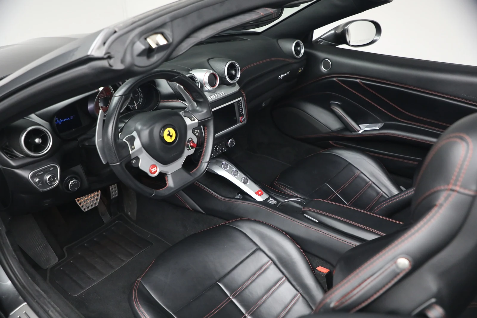 2015 Ferrari California T, 13/30