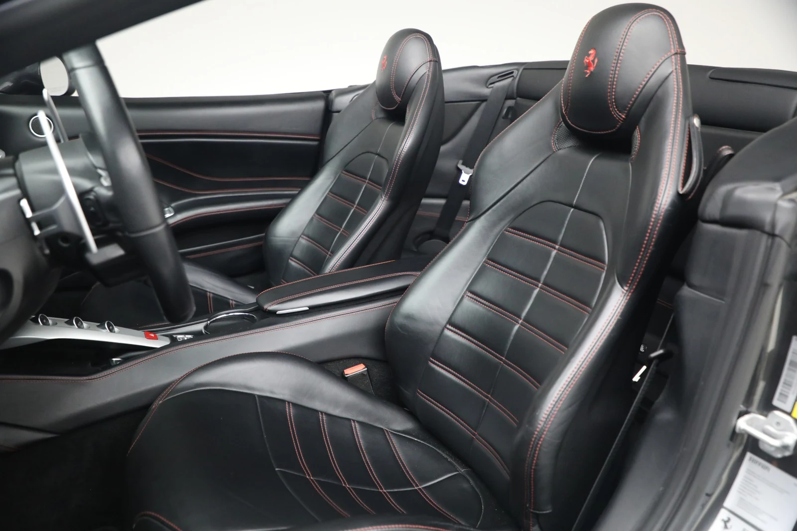 2015 Ferrari California T, 15/30