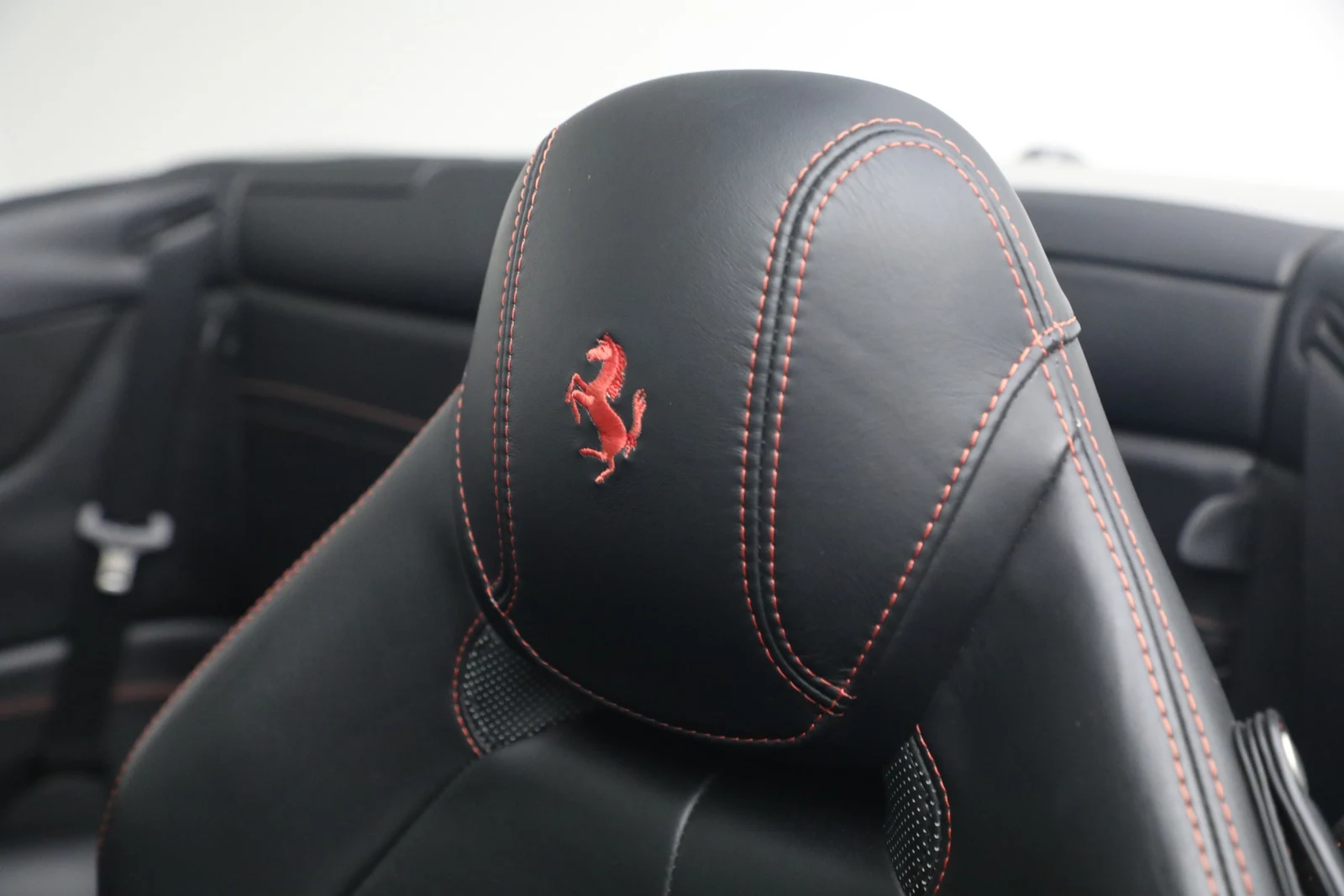 2015 Ferrari California T, 24/30