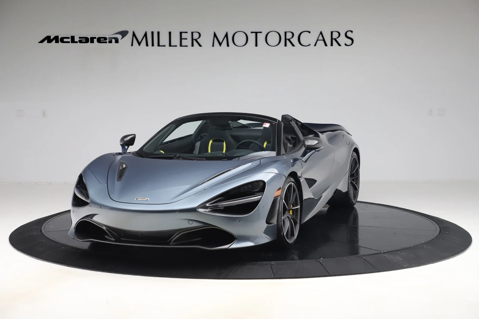 2020 McLaren 720S Spider, 2/30