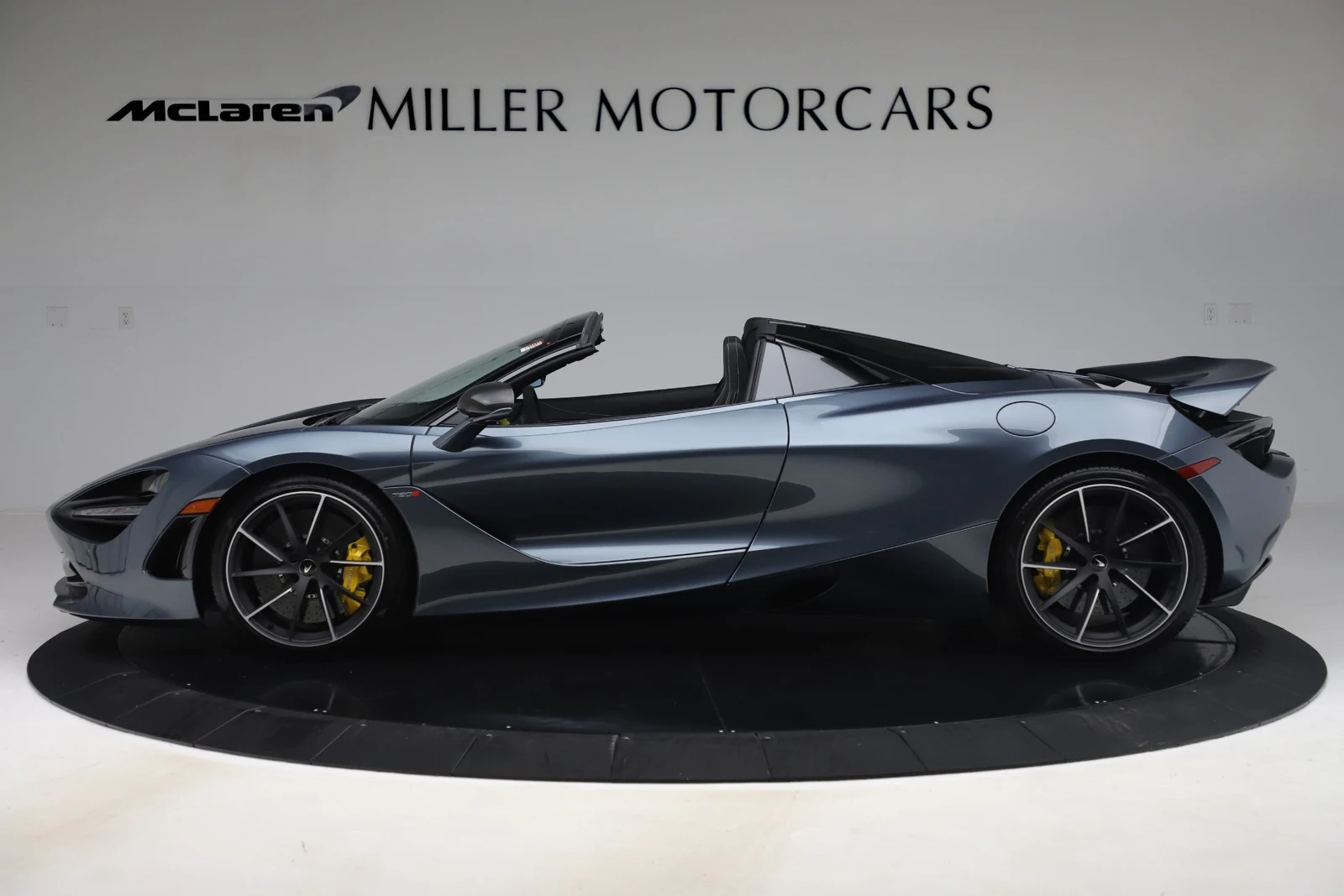 2020 McLaren 720S Spider, 3/30
