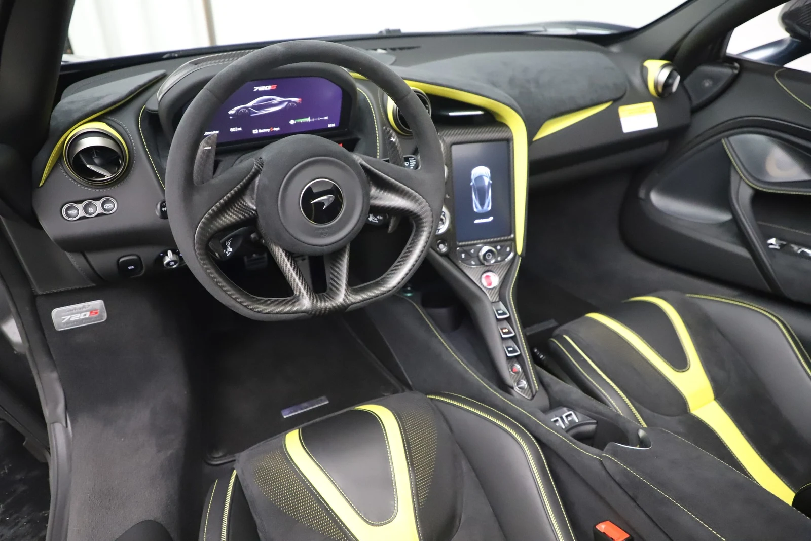 2020 McLaren 720S Spider, 16/30