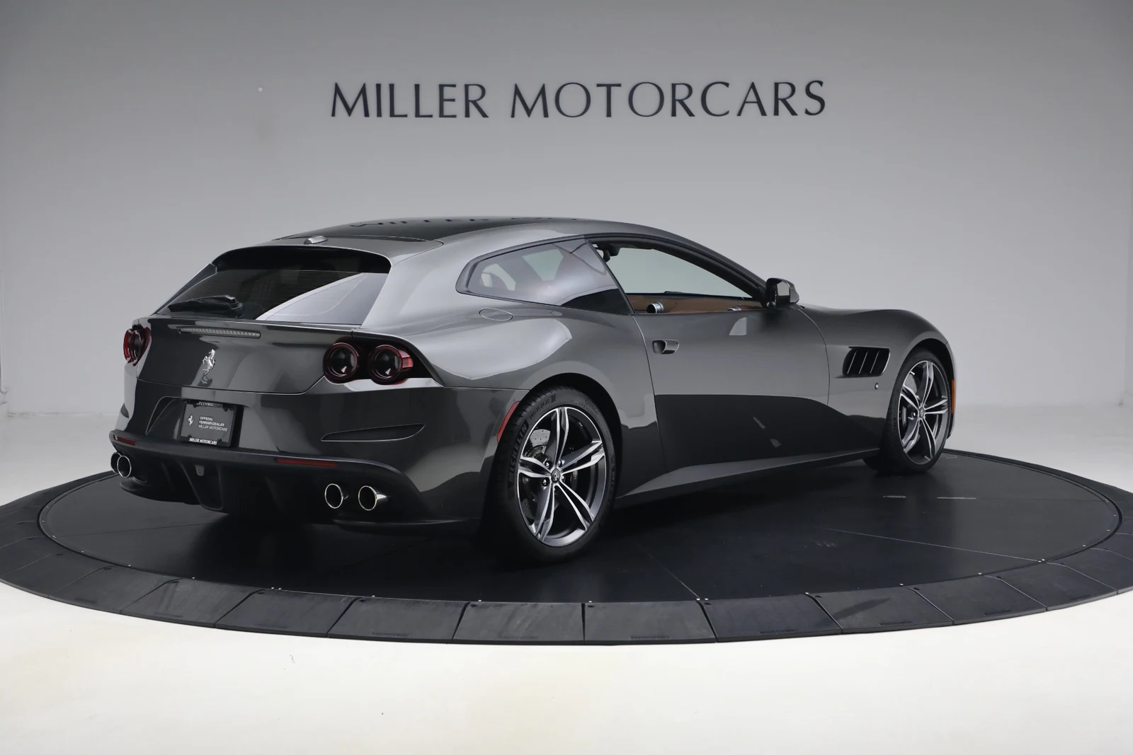 2019 Ferrari GTC4Lusso, 7/29
