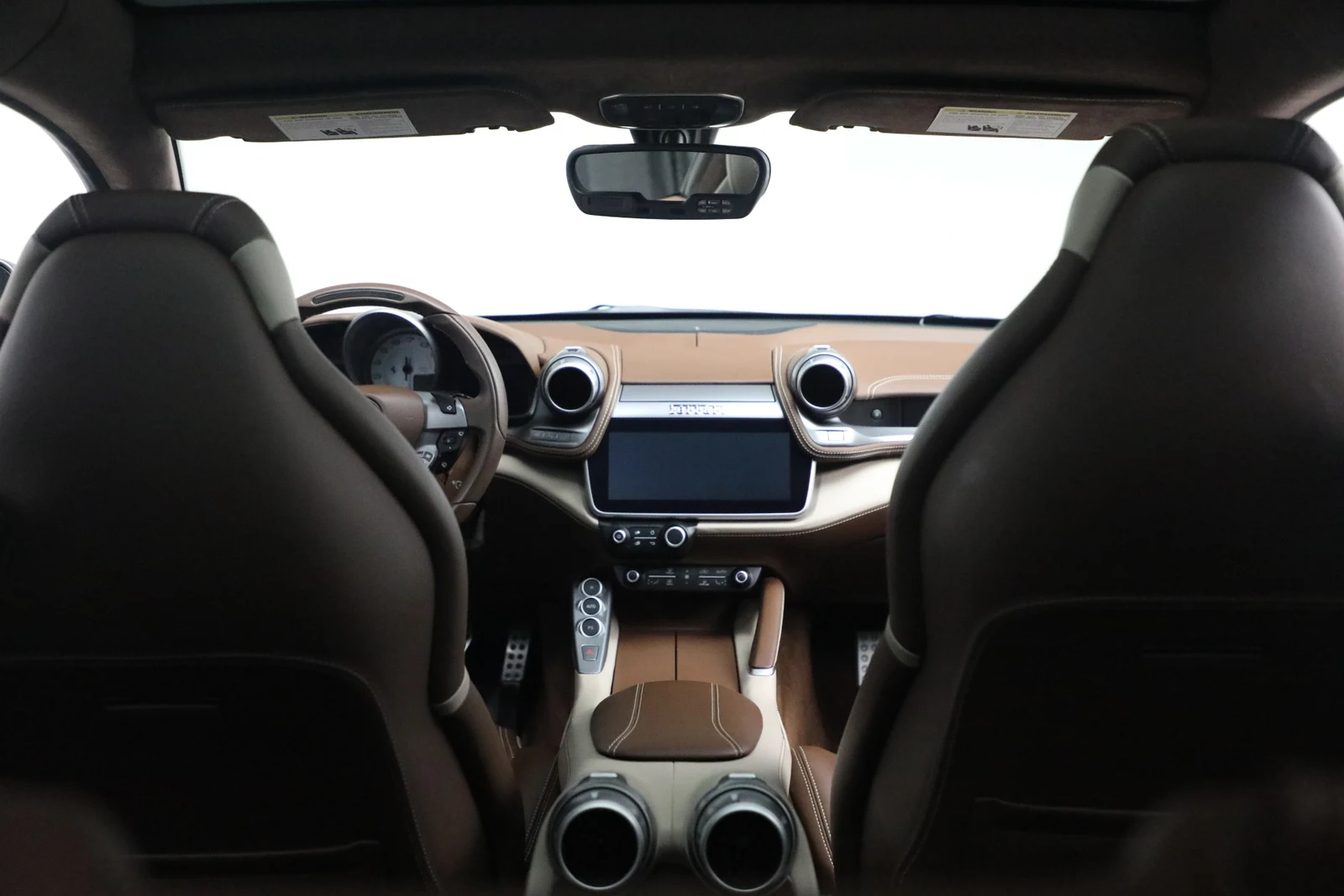 2019 Ferrari GTC4Lusso, 20/29