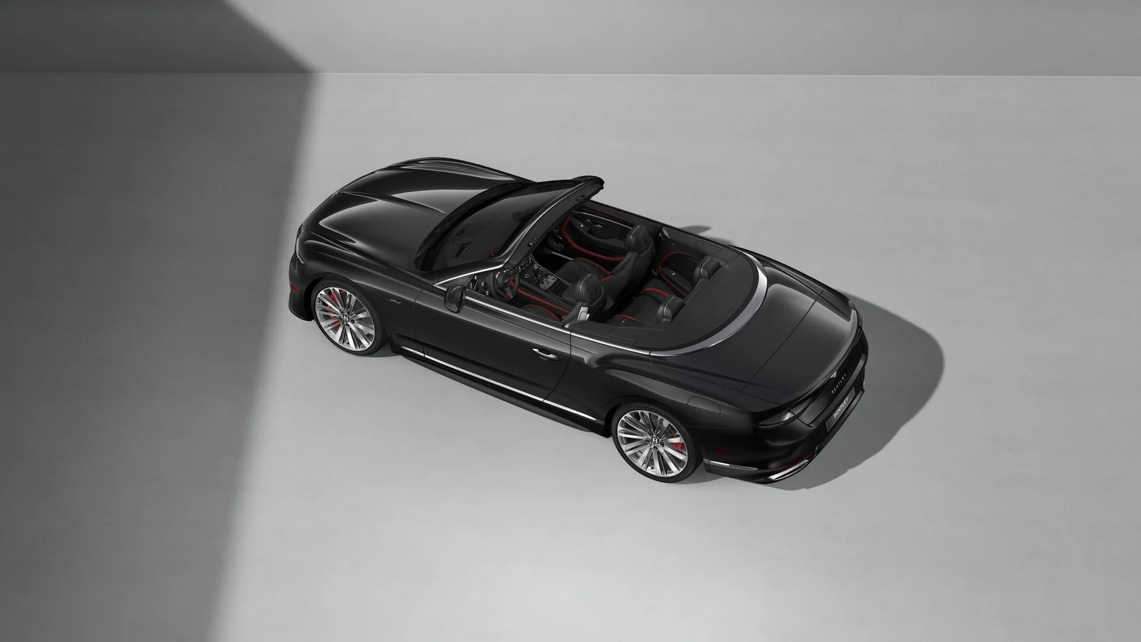 2027 Bentley Continental GTC, 4/9