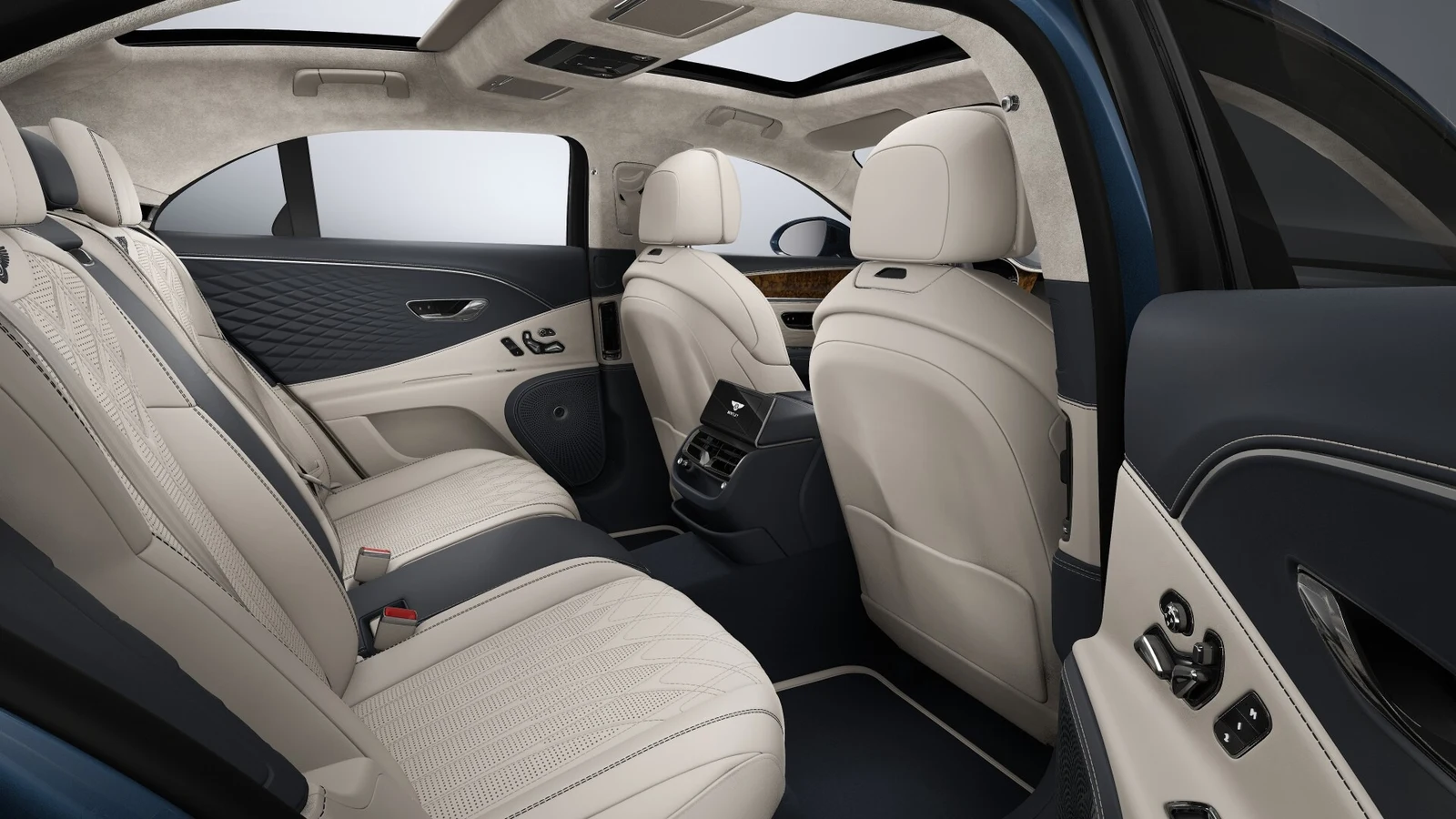 2027 Bentley Flying Spur Azure, 8/9
