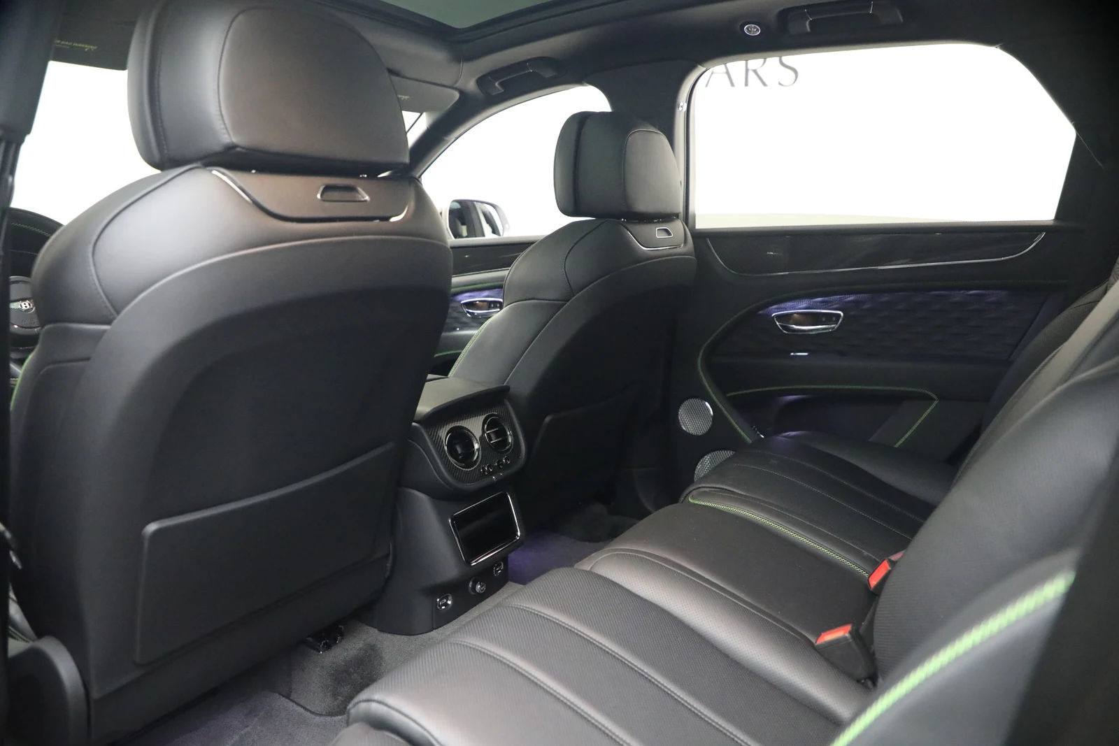 2026 Bentley Bentayga Speed interior, seats, Beluga