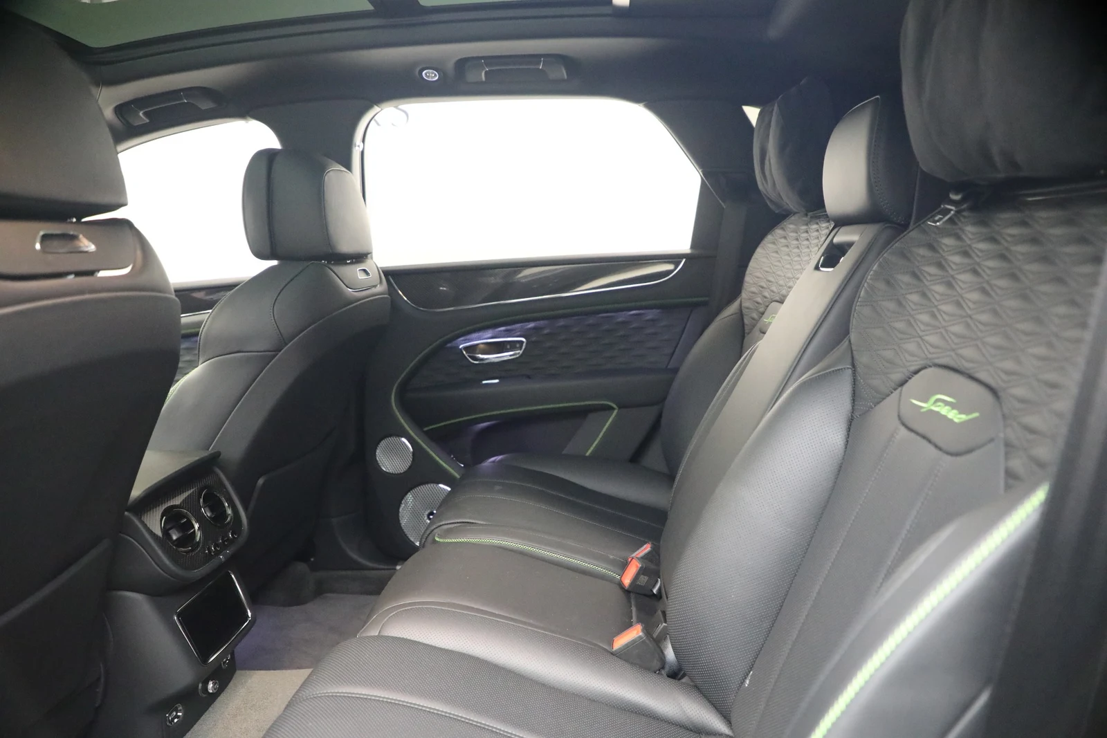2026 Bentley Bentayga Speed interior, seats, Beluga