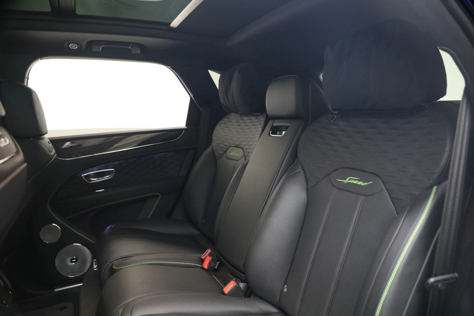 2026 Bentley Bentayga Speed interior, seats, Beluga