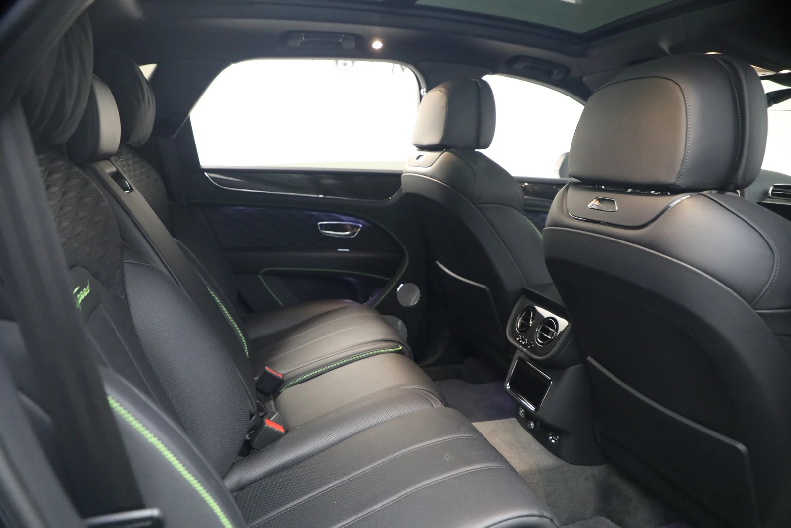 2026 Bentley Bentayga Speed interior, seats, Beluga