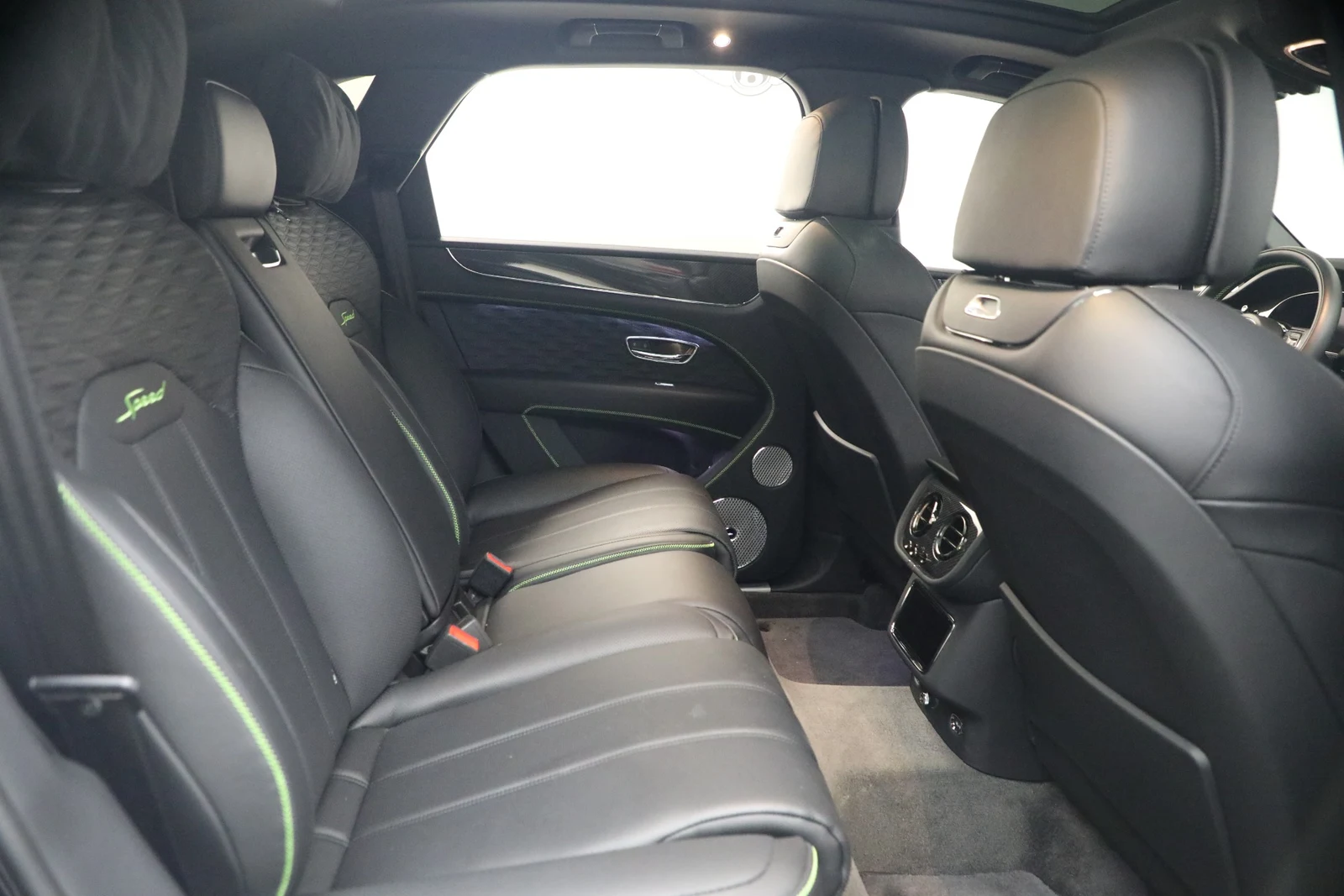 2026 Bentley Bentayga Speed interior, seats, Beluga