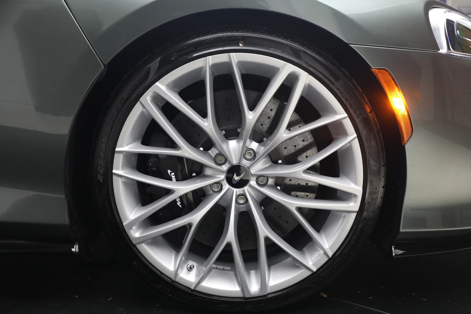 2027 McLaren GTS TechLux wheel