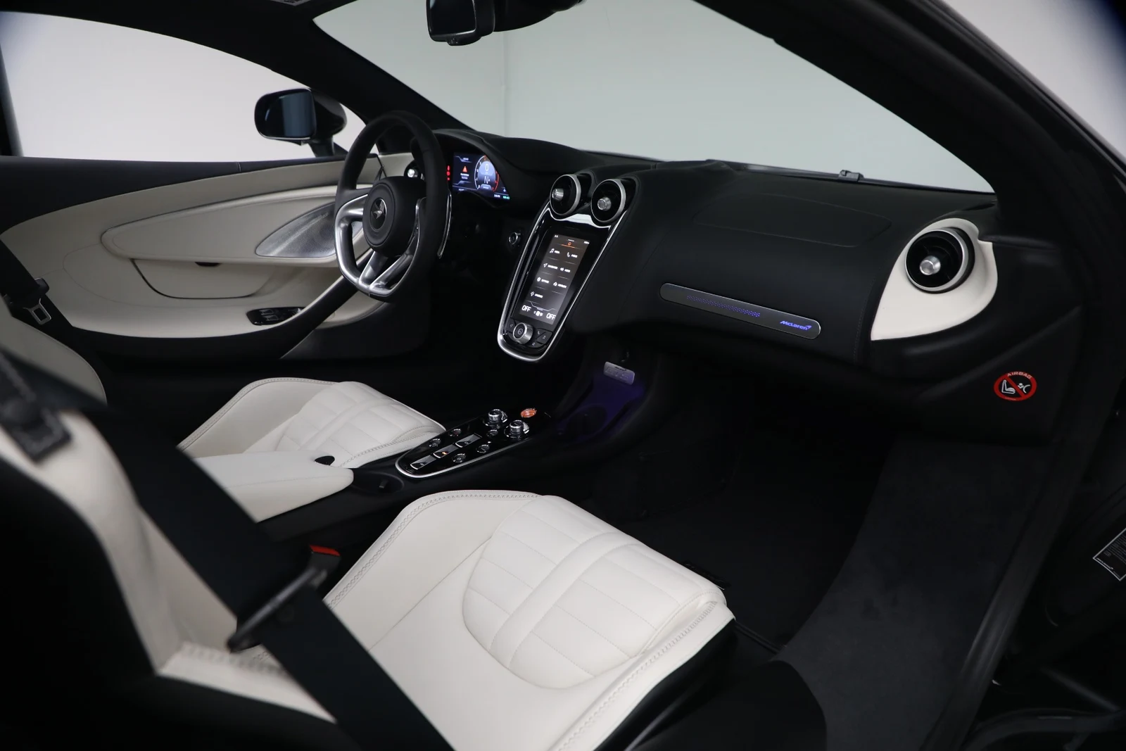 2027 McLaren GTS TechLux interior, Porcelain