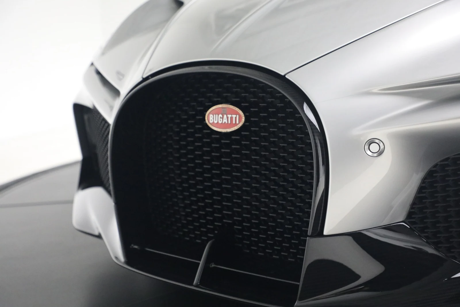 2025 Bugatti W16 Mistral for sale, exterior, Silver