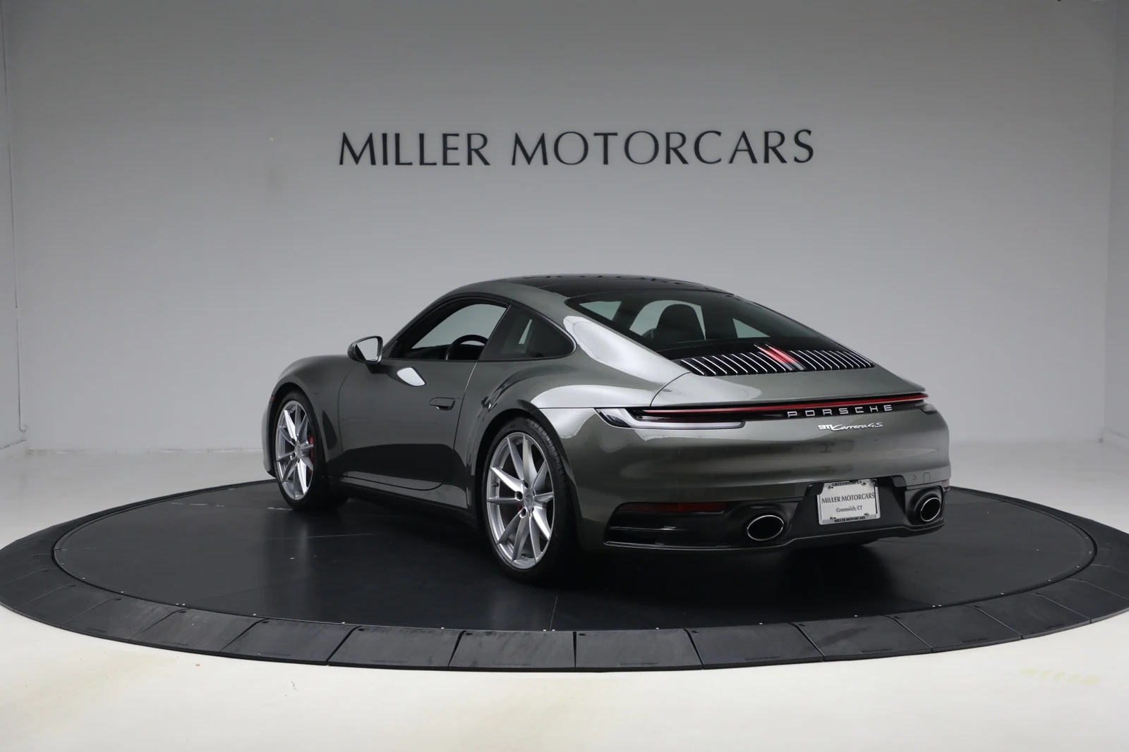 2020 Porsche 911 Carrera 4S for sale, exterior, Aventurine Green Metallic