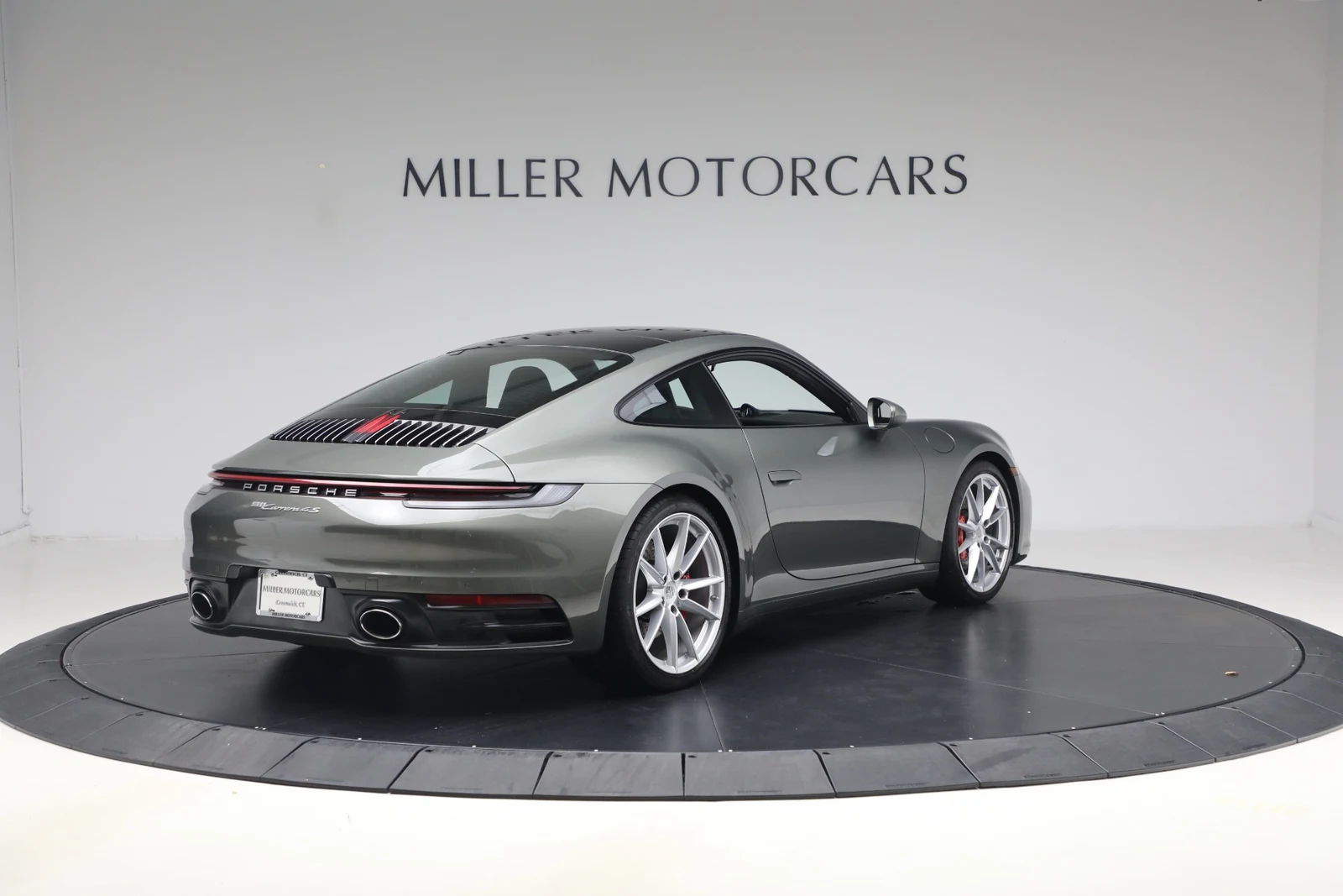 2020 Porsche 911 Carrera 4S for sale, exterior, Aventurine Green Metallic