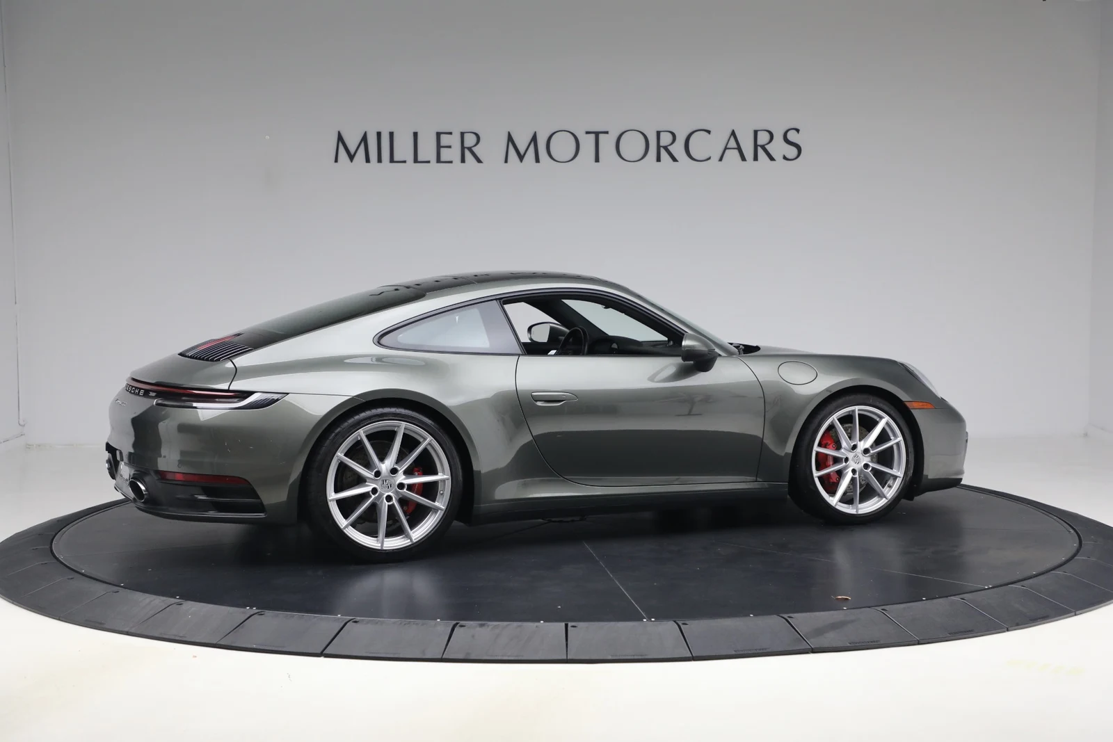 2020 Porsche 911 Carrera 4S for sale, exterior, Aventurine Green Metallic