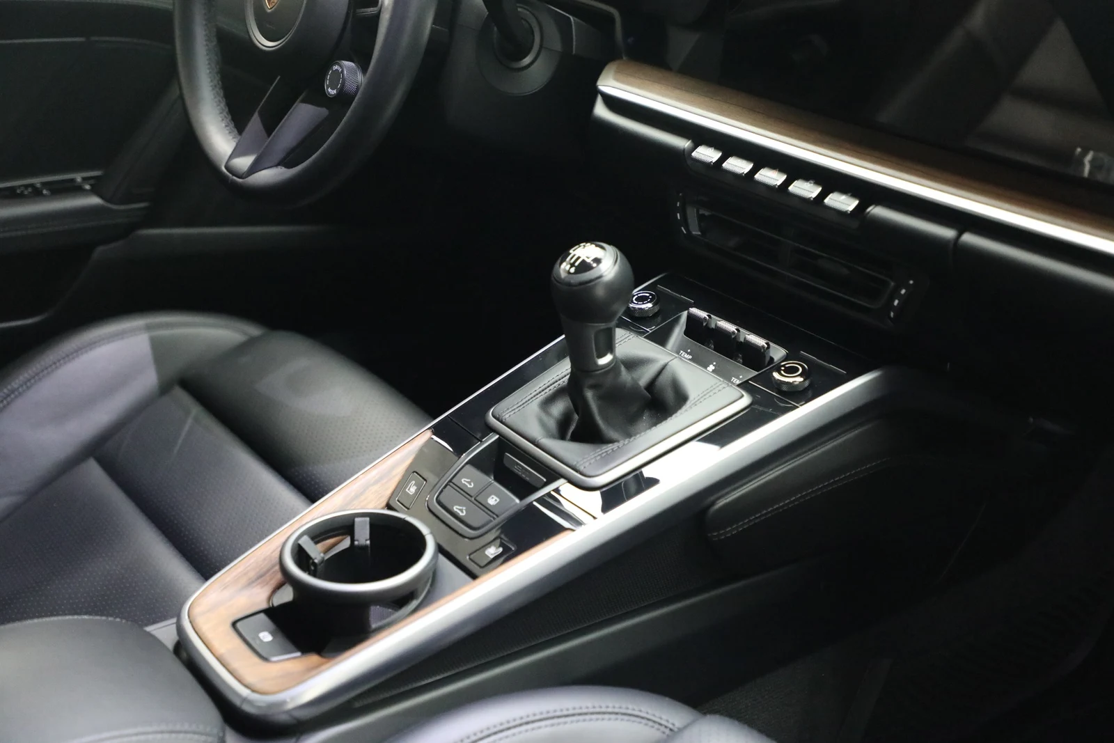 2020 Porsche 911 Carrera 4S interior, center console, Black
