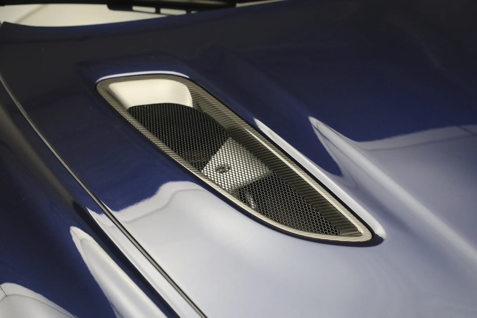 2019 Aston Martin Rapide AMR, detail