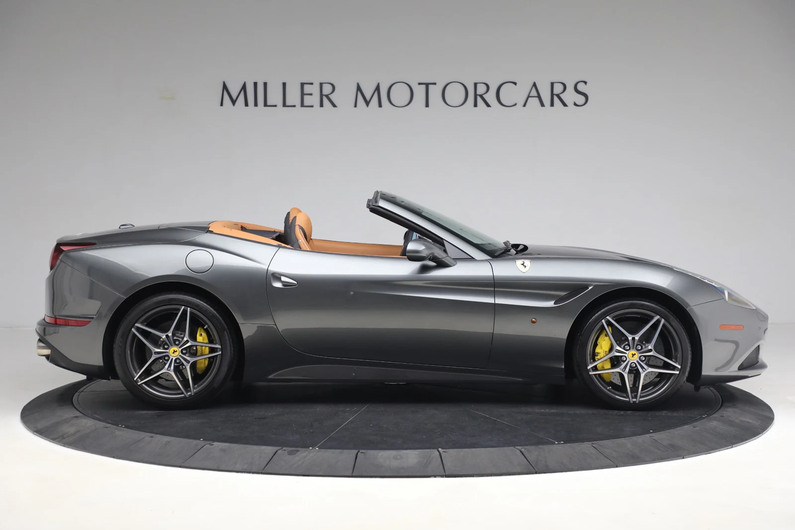 2017 Ferrari California T for sale, exterior, Grigio Silverstone