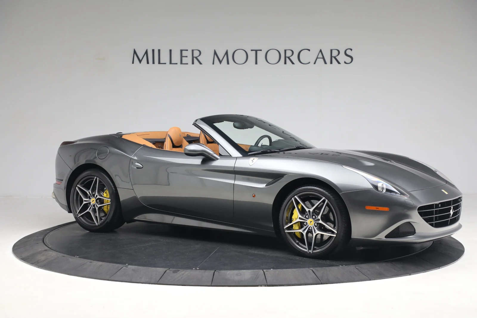2017 Ferrari California T for sale, exterior, Grigio Silverstone