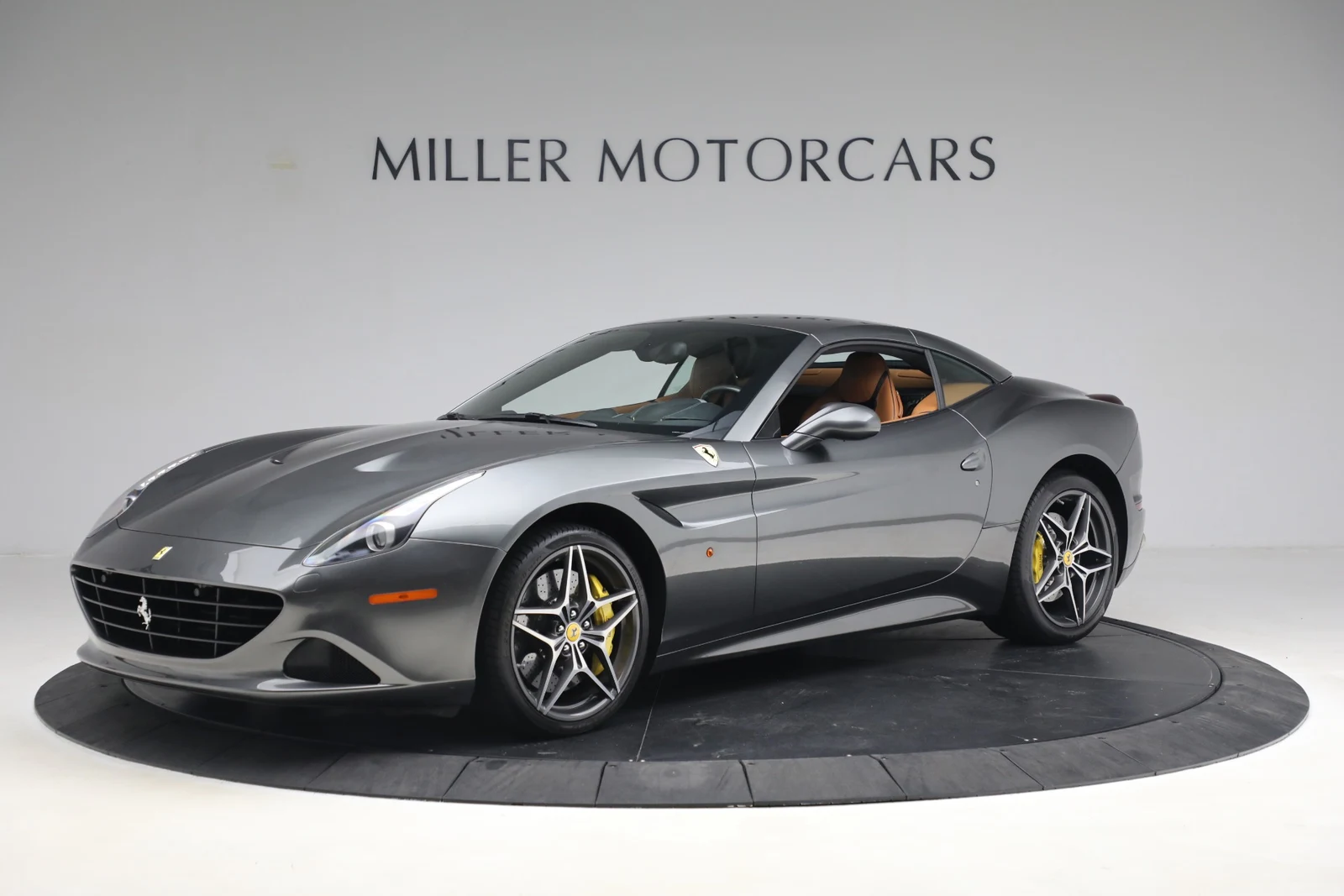 2017 Ferrari California T for sale, exterior, Grigio Silverstone