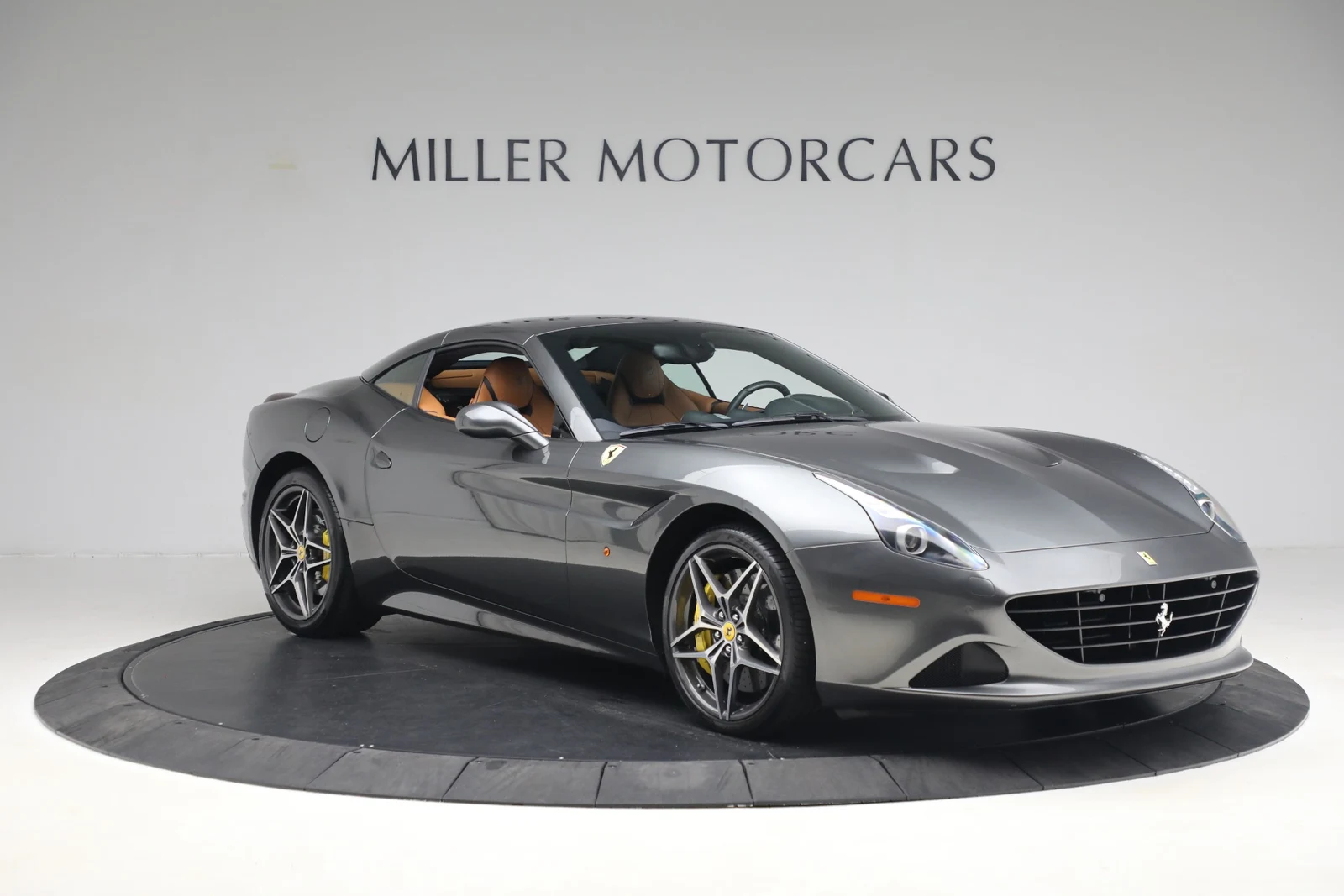 2017 Ferrari California T for sale, exterior, Grigio Silverstone