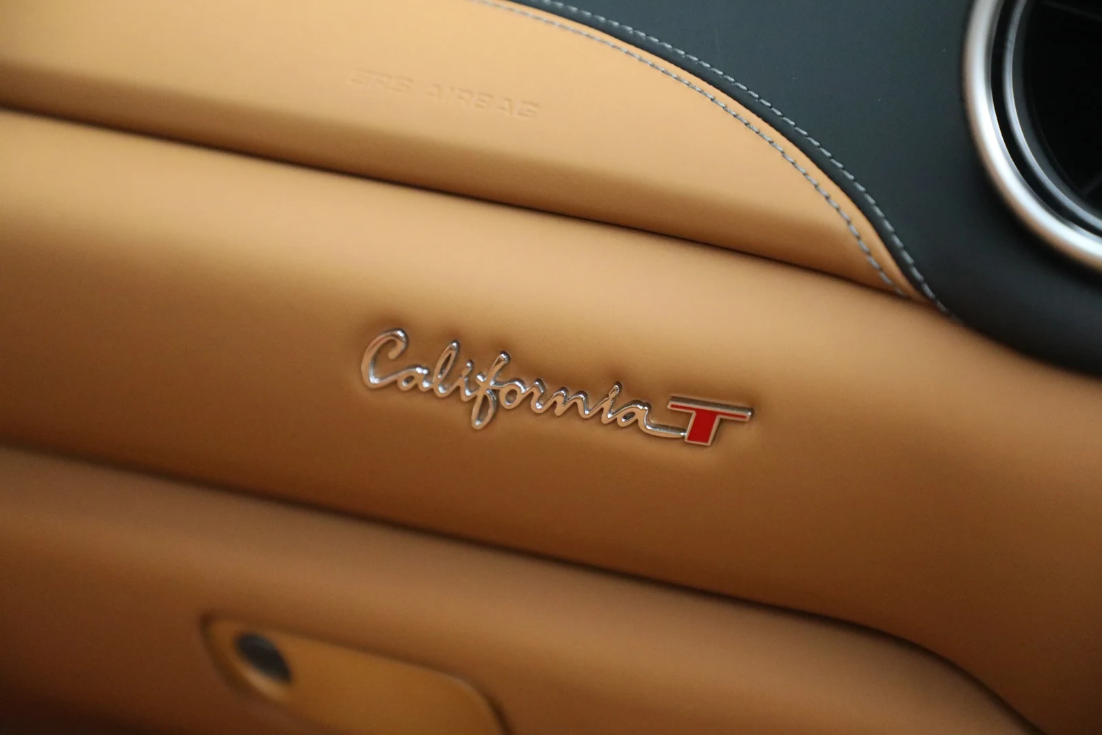 2017 Ferrari California T for sale, photo 25 of 30