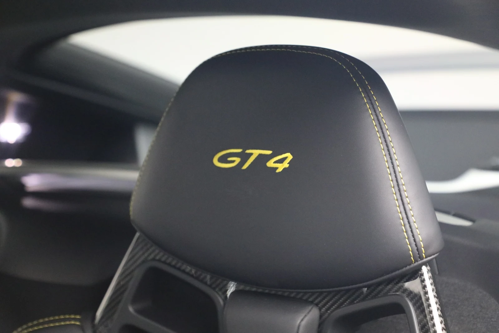 2016 Porsche Cayman GT4 interior, Black