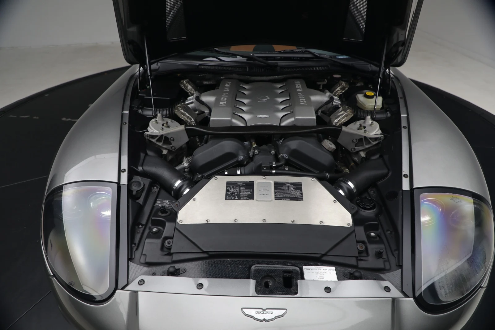 2006 Aston Martin V12 Vanquish S engine