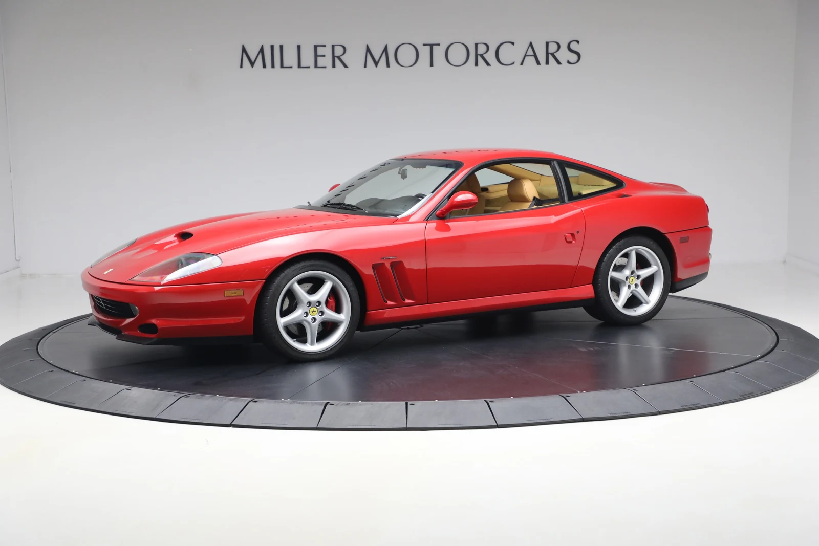2000 Ferrari 550 Maranello for sale, exterior, Rosso Corsa