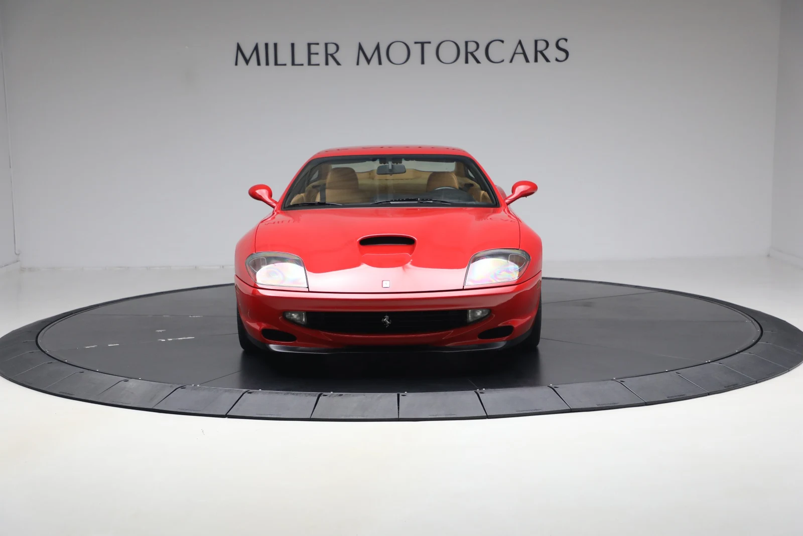 2000 Ferrari 550 Maranello for sale, exterior, Rosso Corsa