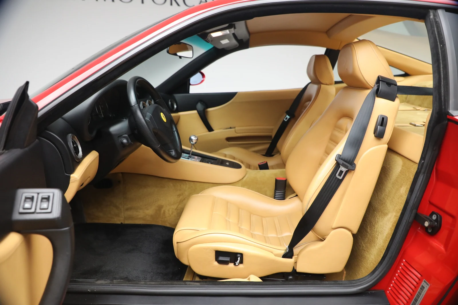 2000 Ferrari 550 Maranello interior, seats, Beige