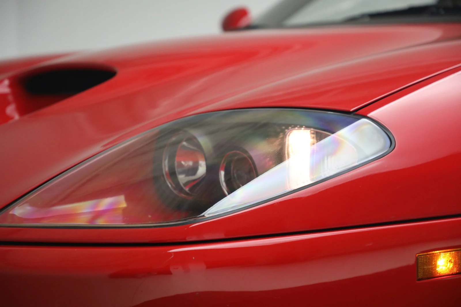 2000 Ferrari 550 Maranello for sale, exterior, Rosso Corsa
