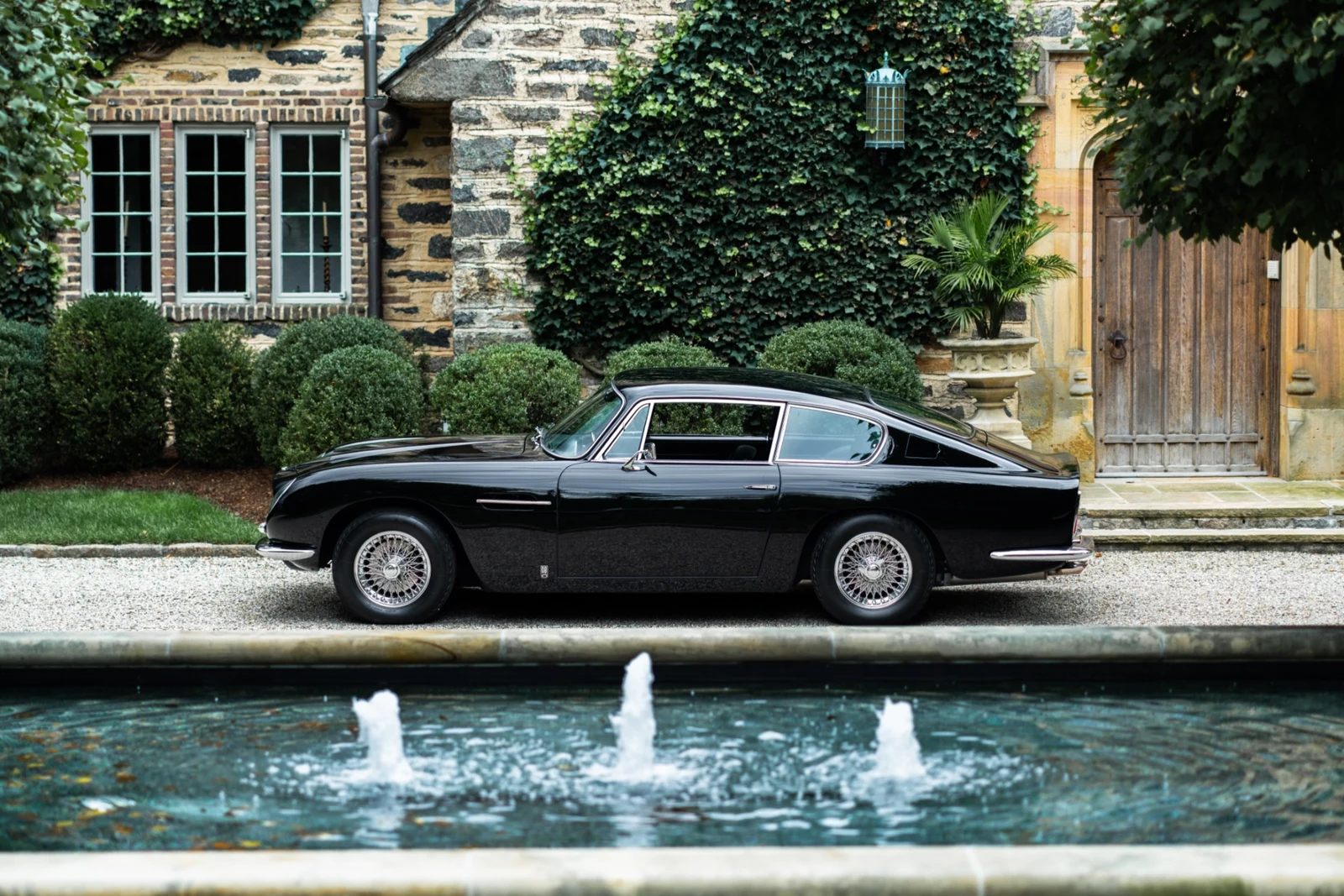 1968 Aston Martin DB6 for sale, exterior, Black