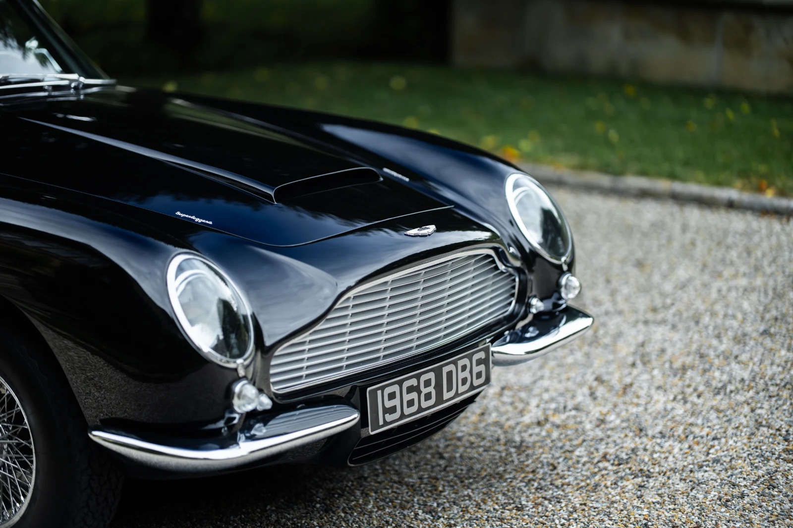 1968 Aston Martin DB6 for sale, exterior, Black