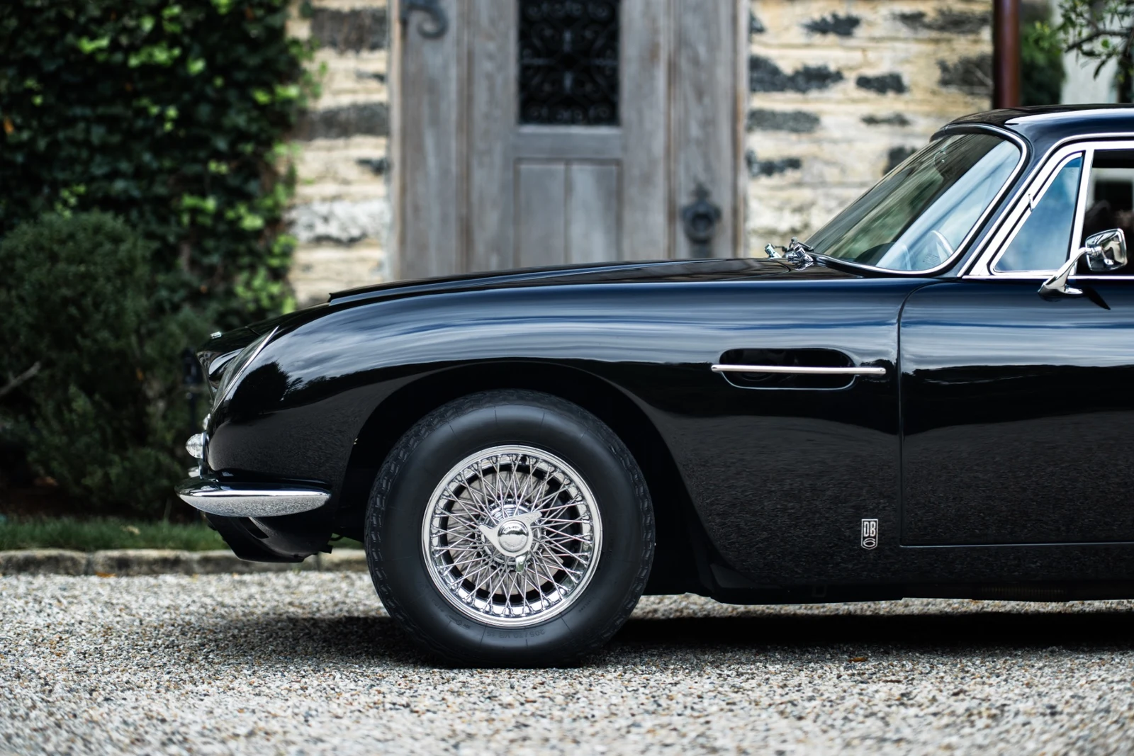 1968 Aston Martin DB6 for sale, exterior, Black