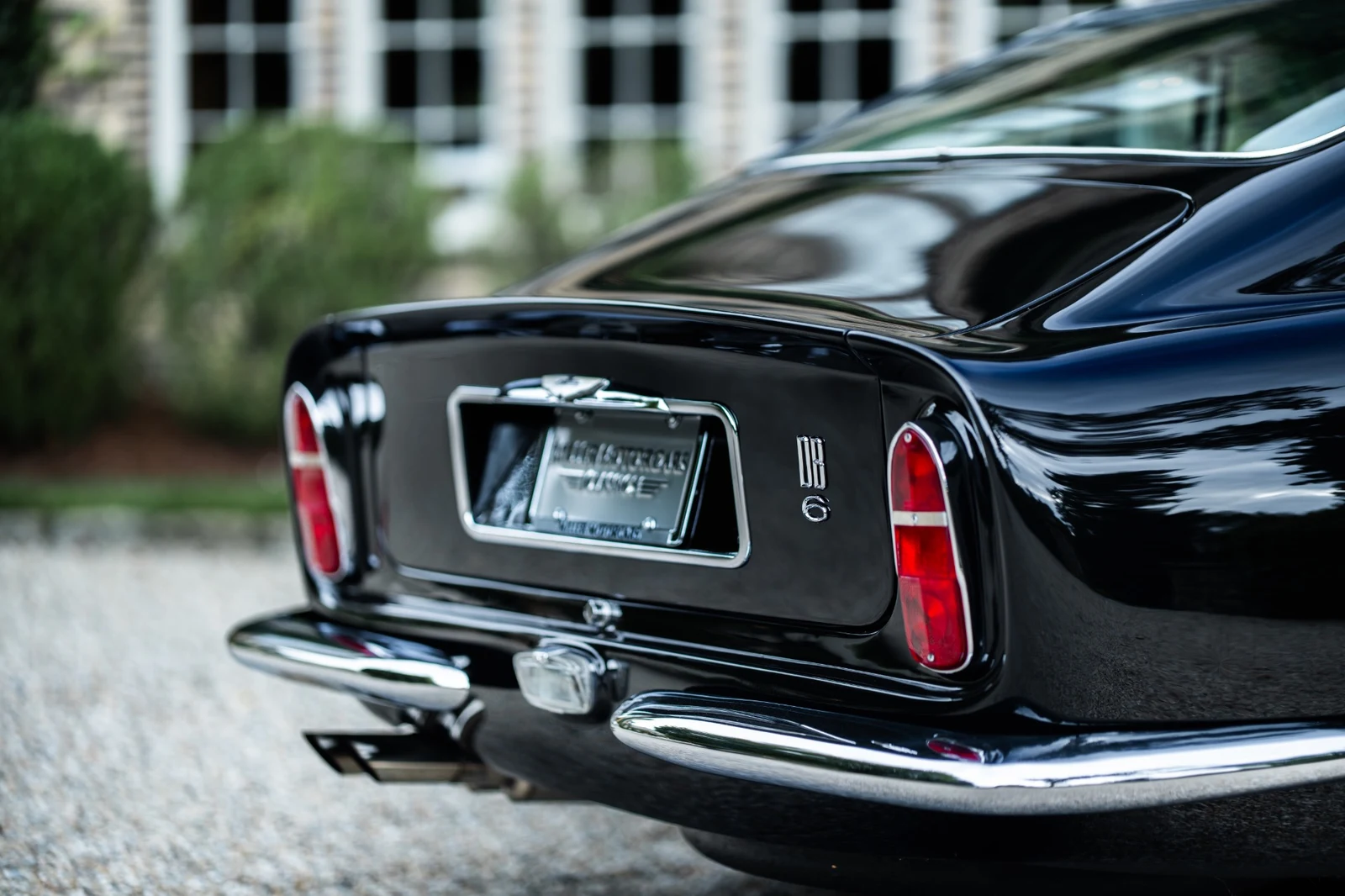 1968 Aston Martin DB6 for sale, exterior, Black
